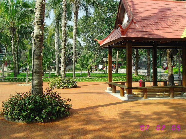 廣場(chǎng)透水混凝土-拜石廠家 廣場(chǎng)透水混凝土-拜石廠家