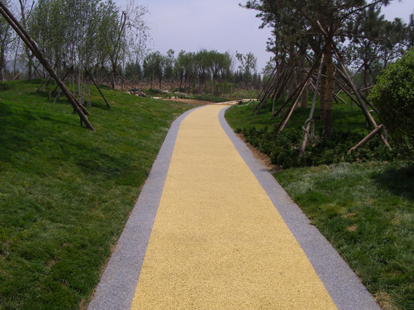 園林透水混凝土路面-拜石廠家 園林透水混凝土路面-拜石廠家
