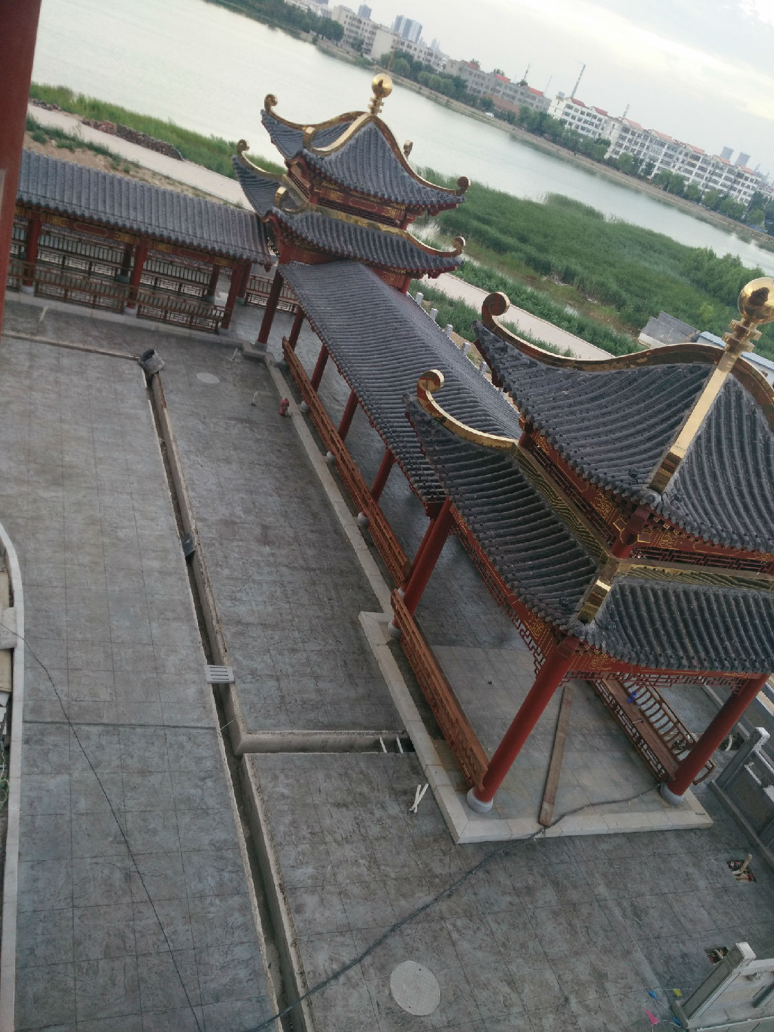 藝術(shù)壓花地坪