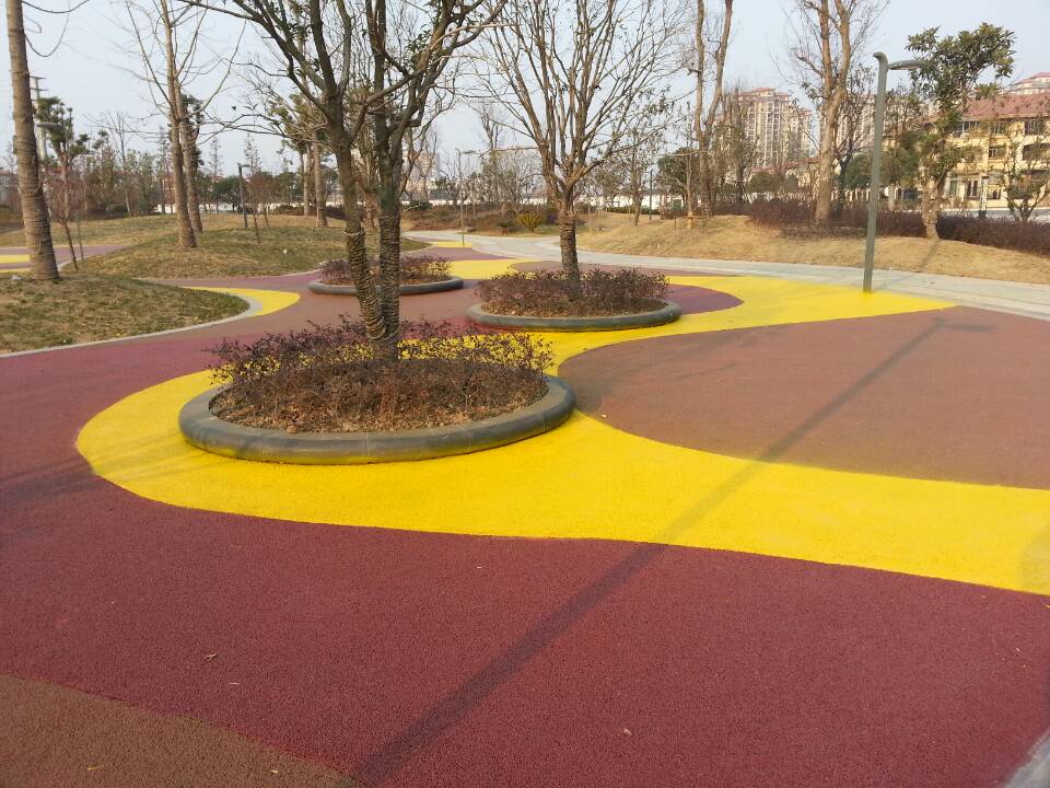 透水性混凝土.jpg 透水性混凝土.jpg