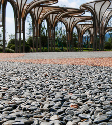 膠筑彩石透水地坪