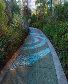 上海靜安熒光膠粘石路面項目